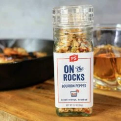 On The Rocks - Bourbon Pepper Seasoning -Seasoning Sales 2024 06 1551 PSSeasoning SeasoningGrinders OnTheRocks BloodOrangeBourbonPepper ALT1 183476cd bb4a 4f57 804f 868659e027fa